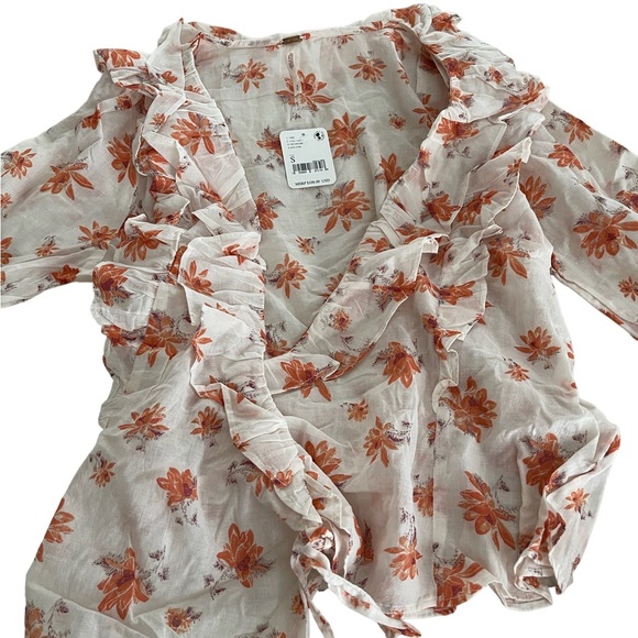NWT - Free People Amanda Ruffle Top - Size small - Picture 8 of 10
